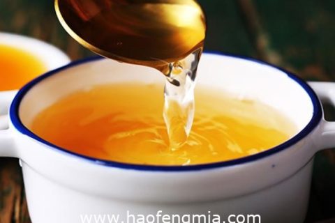 蜂蜜是不是容易引起雌激素过剩？蜂蜜有激素成分吗?